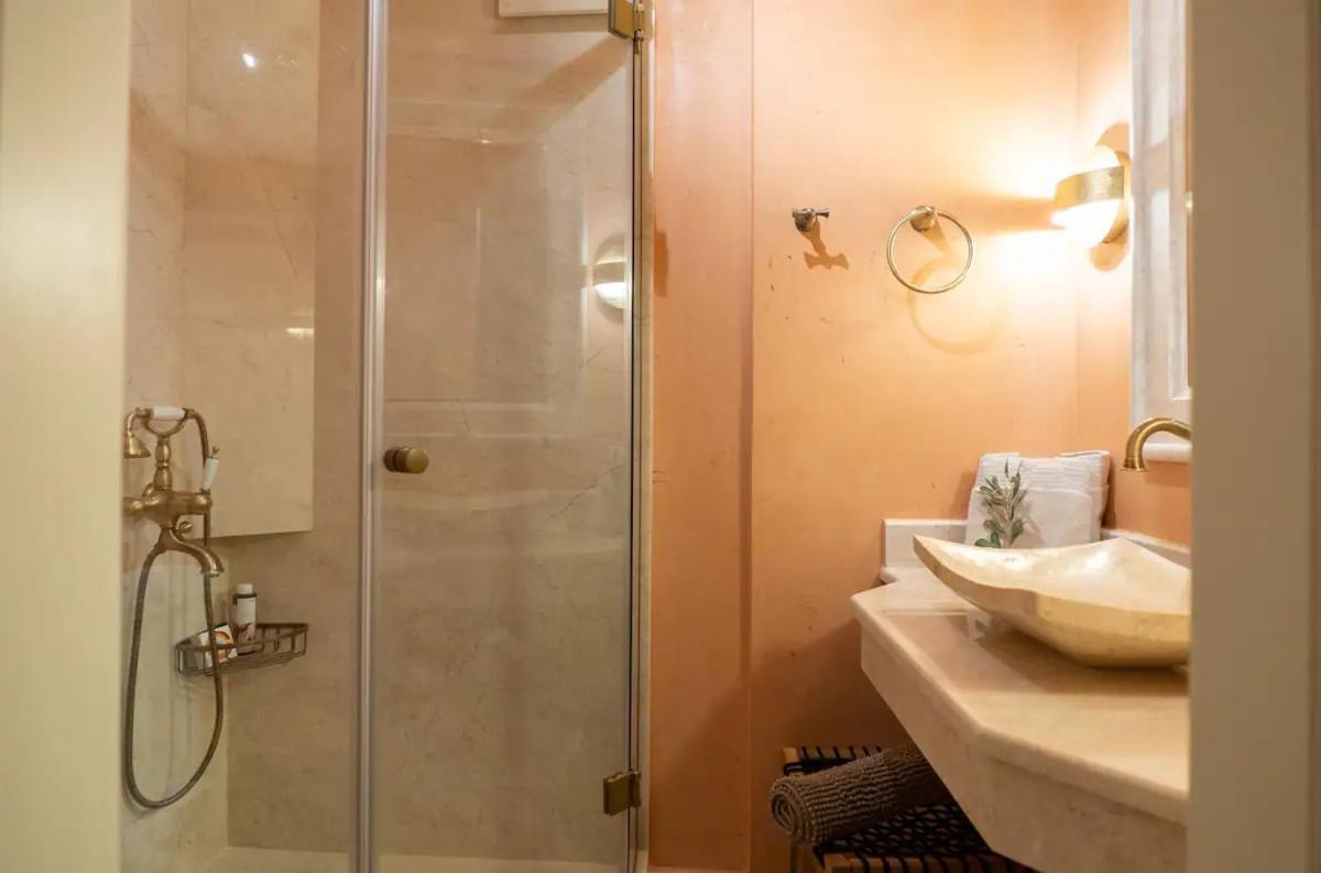 Unique Room With Indoor Pool & Attic Alli Meria Extérieur photo